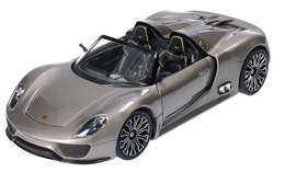 Model metalowy PORSCHE 918 SPYDER