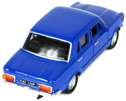 Fiat 125 model metalowy z PRL, auto